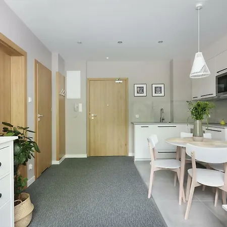 Apartment Vrestpoint *